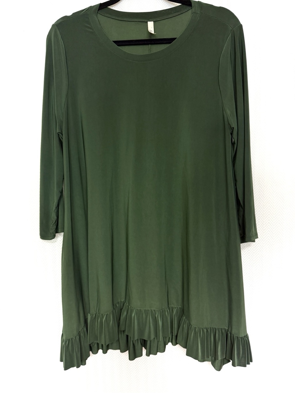 Celeste Olive Green 3/4 Sleeve Ruffle Hem Tunic Size XL